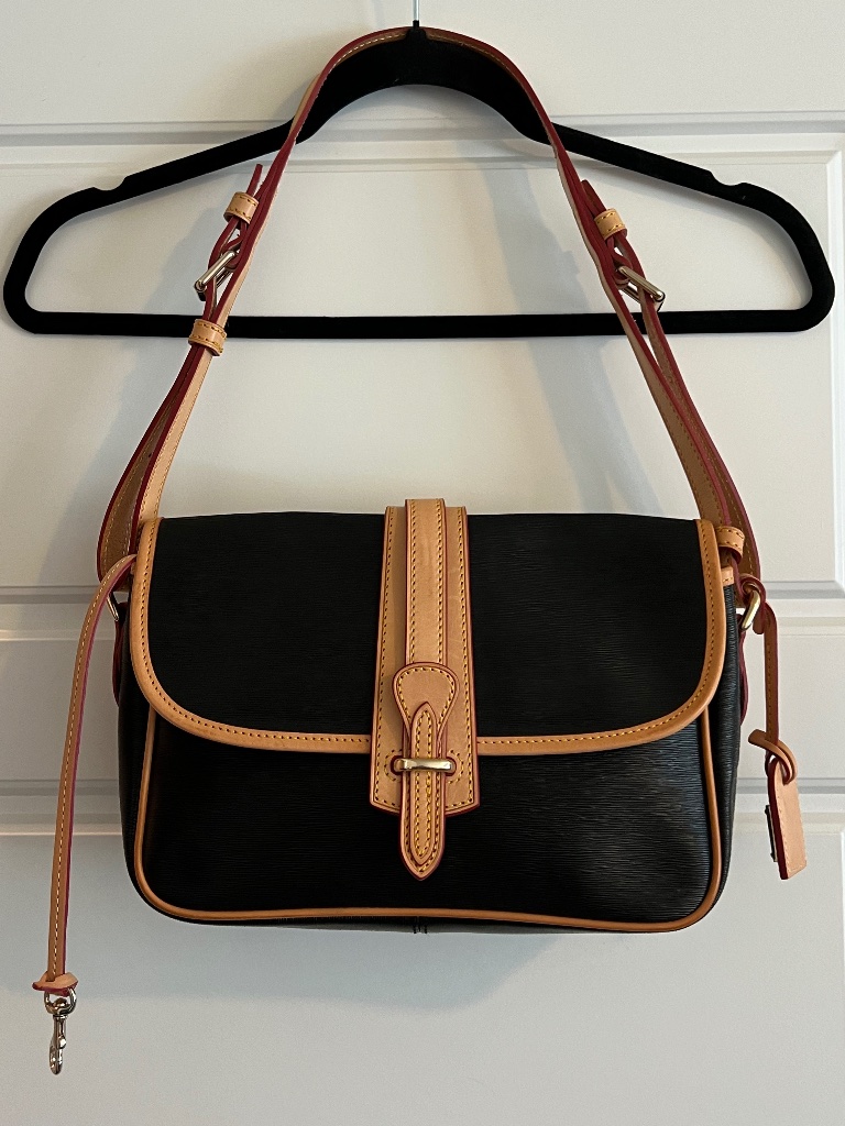 Dooney & Bourke Black Large Equestrian Textured Saffiano Leather Shoulder Bag